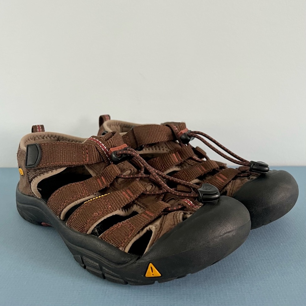 Keen Newport Brown H2 Kids Outdoor Hiking Sandals‎